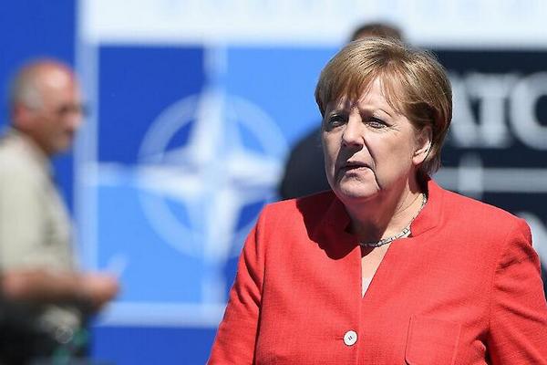 Меркель заявила, что Россия и Китай - вызов для НАТО