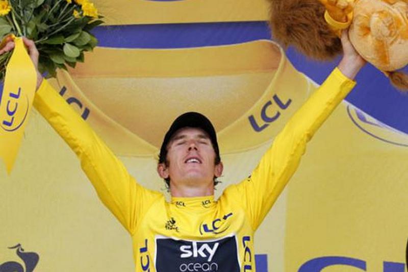 Британец Томас впервые стал победителем велогонки «Тур де Франс»