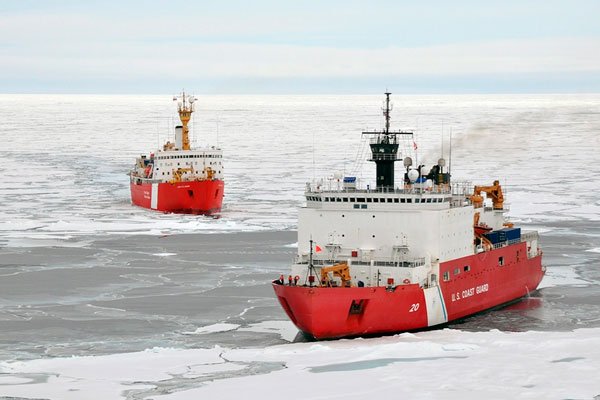 В РФ предъявили свои права на Арктику