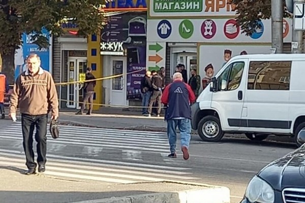 Неизвестные взорвали банкомат в Запорожье (ФОТО)