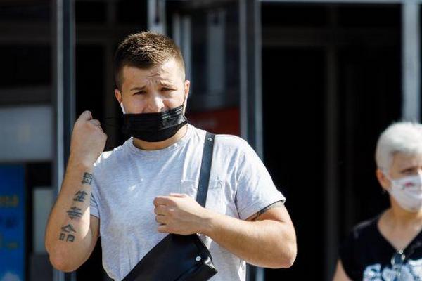 Бельгия усиливает карантин, вводят комендантский час