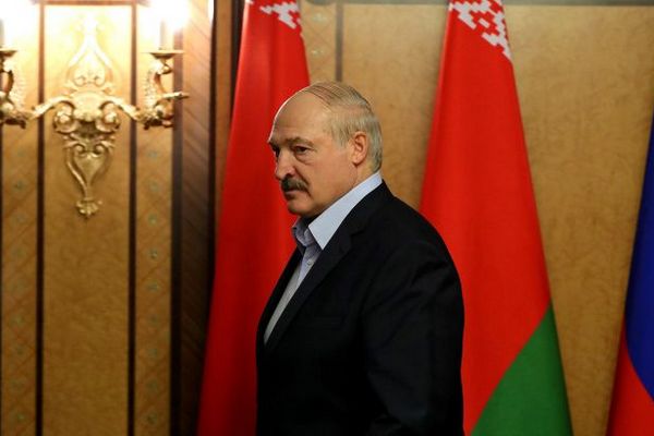 ЕС официально ввел санкции против Лукашенко