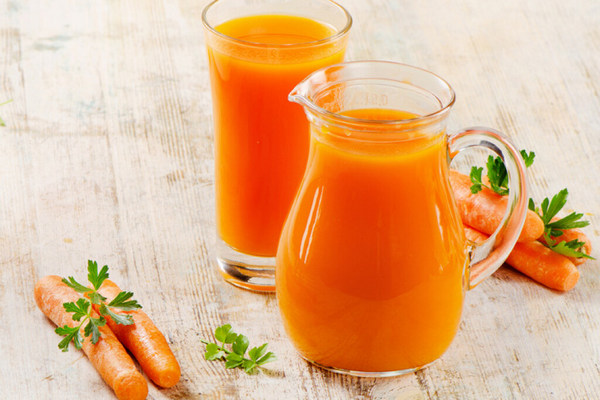 Морковный сок продлевает жизнь – ученые