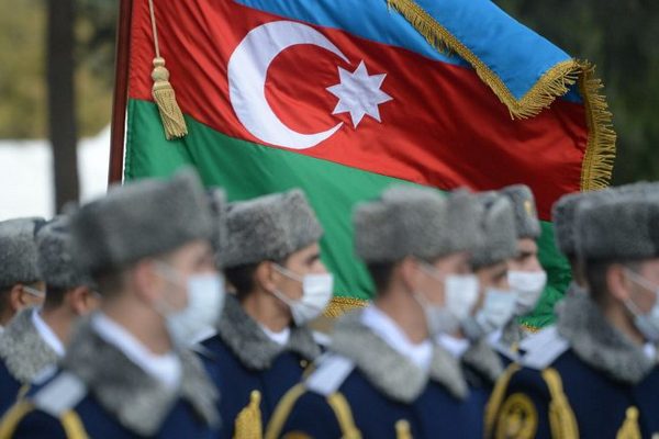Азербайджан официально отменил военное положение в стране с 12 декабря