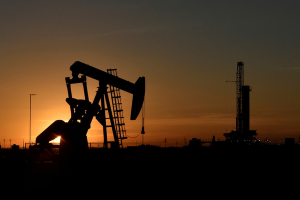Цены на нефть превысили $51 за баррель