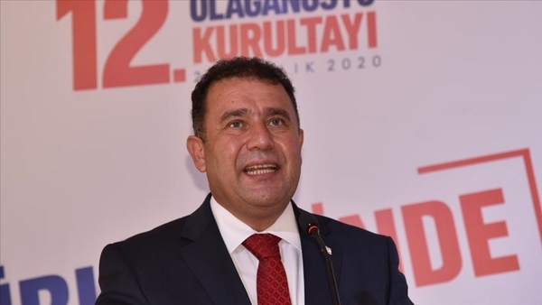 Премьер Северного Кипра избран главой Партии национального единства