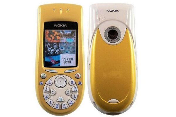 Необычная Nokia 3650 скоро станет смартфоном