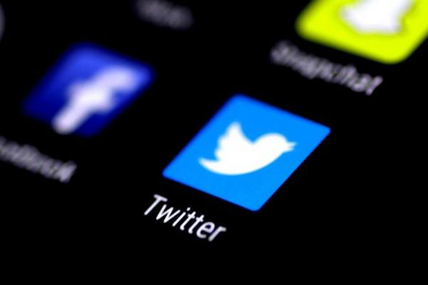 Twitter противоречит себе, заявляя что не будет вмешиваться в политику