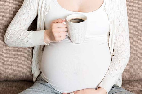 Сколько кофеина можно потреблять во время беременности