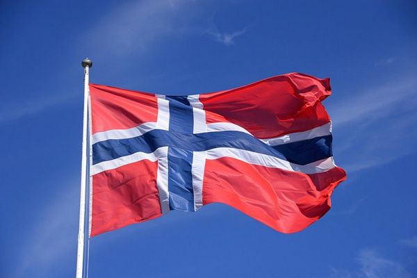 Власти Норвегии могут заблокировать покупку россиянами завода Rolls-Royce