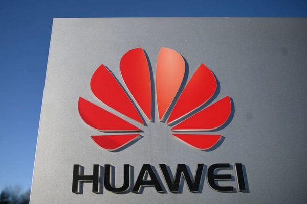 Huawei начнет выпускать электрокары