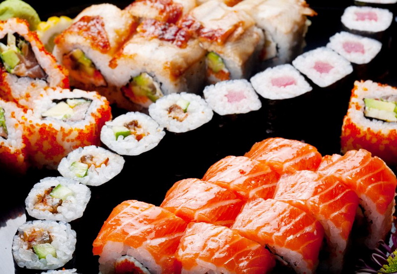 Покупка вкусных свежих суши: какой ресторан в Днепре выбрать?