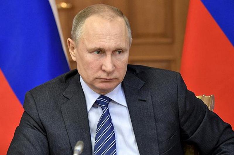 Путин подписал закон о контрсанкциях против США