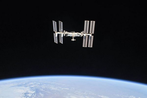 Космический туризм: NASA отправит гостей на МКС в 2022 году