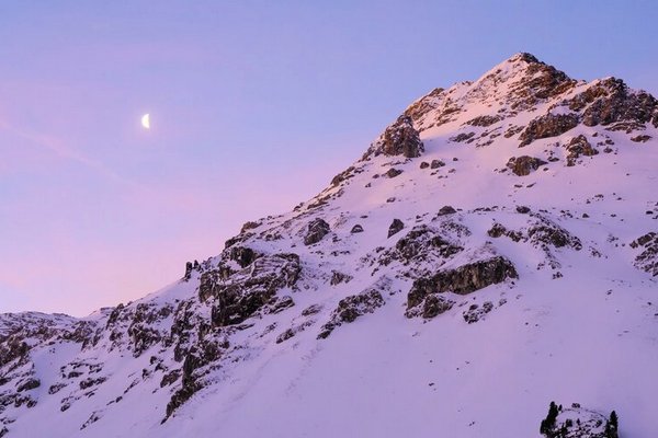 Ученые раскрыли секрет удивительного явления в Альпах