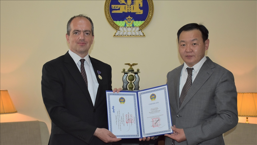 Монголия удостоила турецкое агентство помощи государственной награды