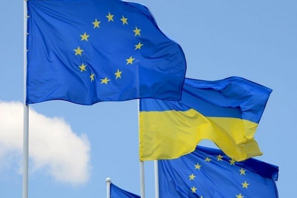 В Еврокомиссии рассказали, что должна сделать Украина для получения второго транша от ЕС