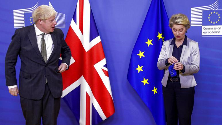 ЕС отвергает пересмотр торговых правил после Брексита в Северной Ирландии