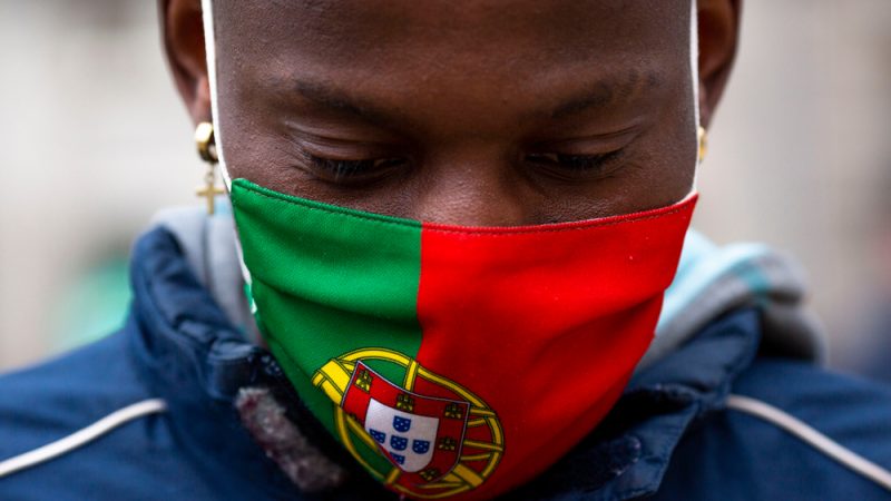 Правительство Португалии пересмотрит законодательство о борьбе с расизмом