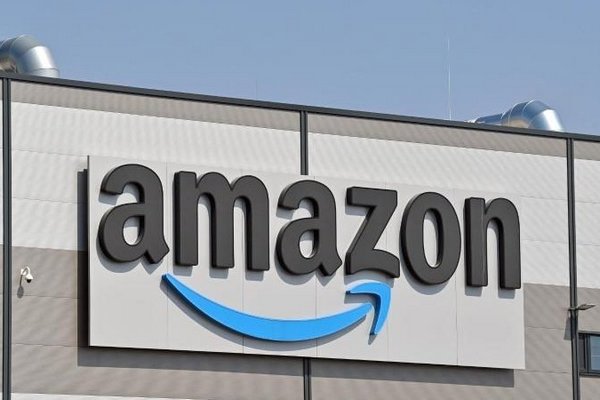 Amazon хочет открыть торговые центры в США