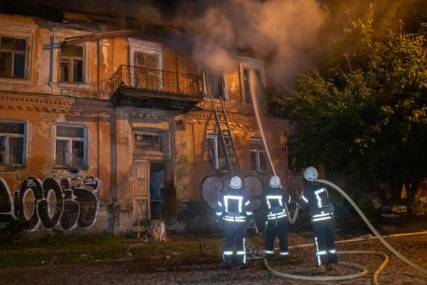 В Киеве ночью горело историческое здание