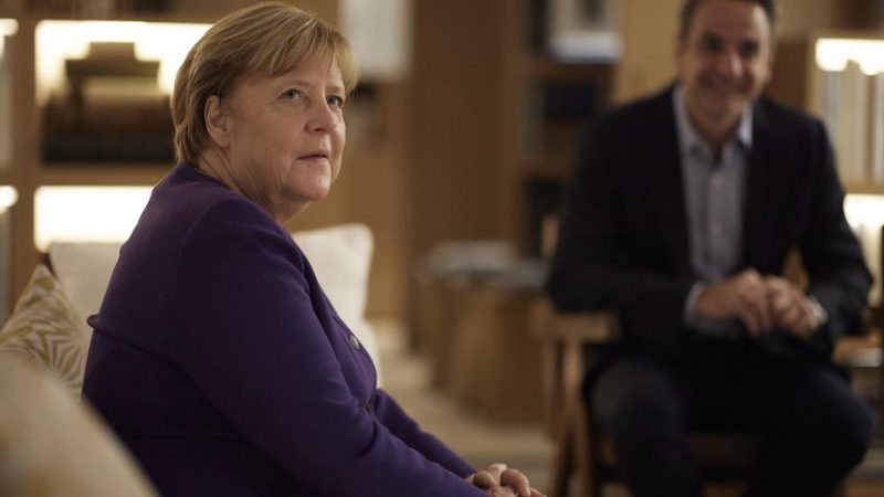Произошел последний визит Меркель в Грецию после многолетних проблемных отношений