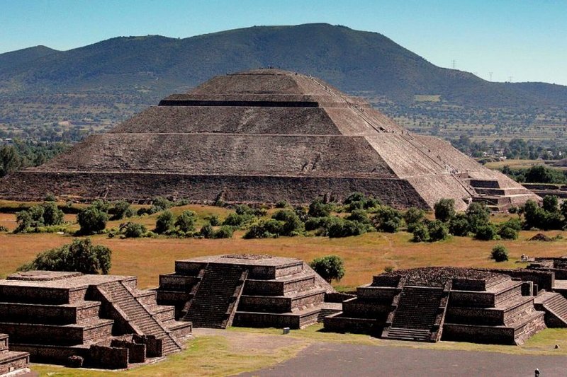 Жуткое землетрясение выявило древний храм ацтеков