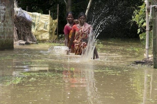 Наводнение в Индии: 15 погибших, свыше 100 пропавших без вести
