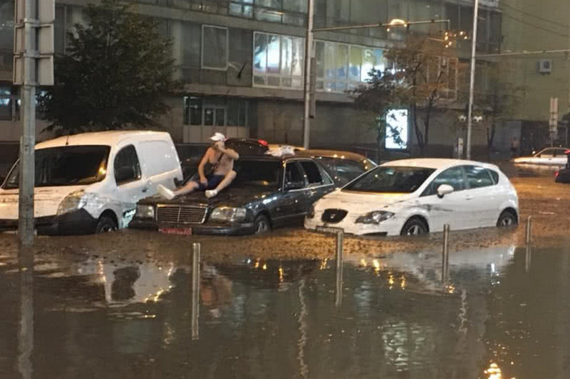 Киев затопило второй раз за неделю: