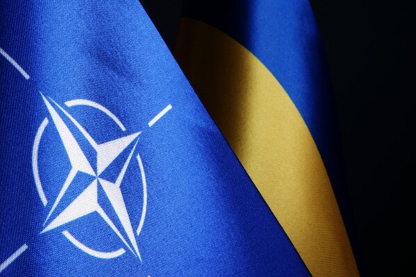 Украина запросила помощь у НАТО