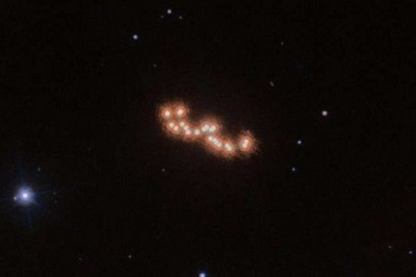 Новый космический телескоп запечатлел далекую звезду
