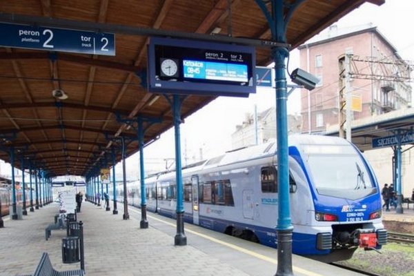 Украинцы в Польше могут бесплатно ездить в поездах до 31 мая