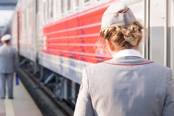 Российские туристы во время майских праздников увеличили расходы на путешествия поездами