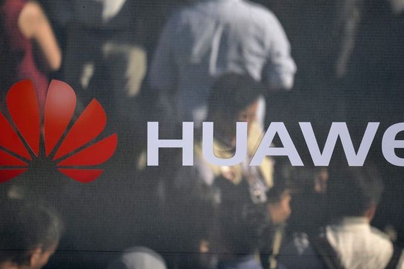 Huawei рассказали, почему обманывают своих пользователей