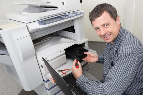 К какому специалисту можно доверить ремонт своего принтера?
