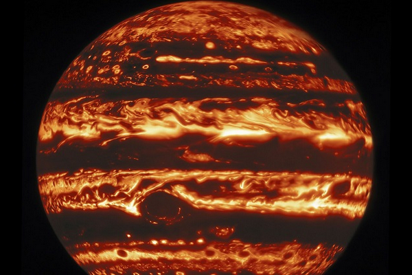 Ученые обнаружили уникальную тепловую волну в атмосфере Юпитера