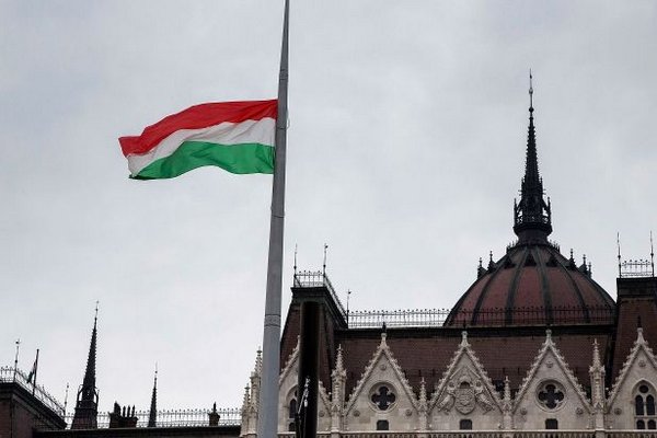 Венгрию вернули под полный мониторинг Совета Европы: что это значит