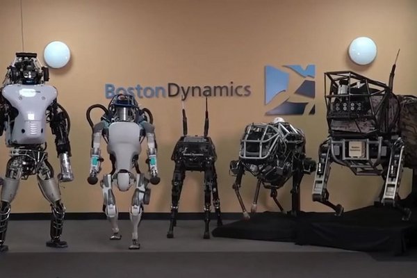 Восстание машин отменяется: Boston Dynamics отказываются от создания боевых роботов