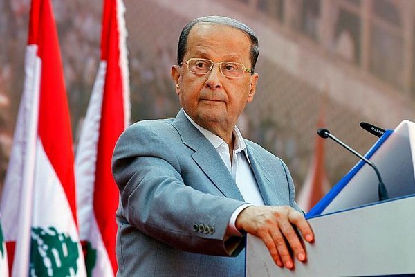 Мишель Аун покидает пост президента Ливана