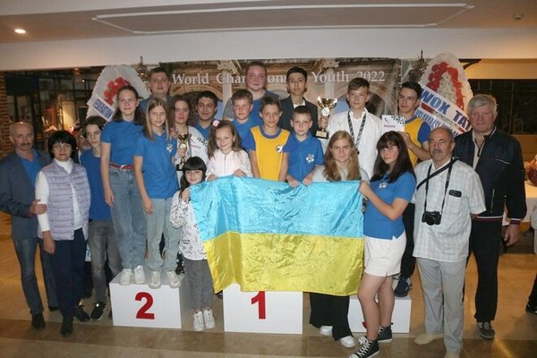 Украинцы завоевали 7 медалей на молодежном чемпионате мира по шашкам-100