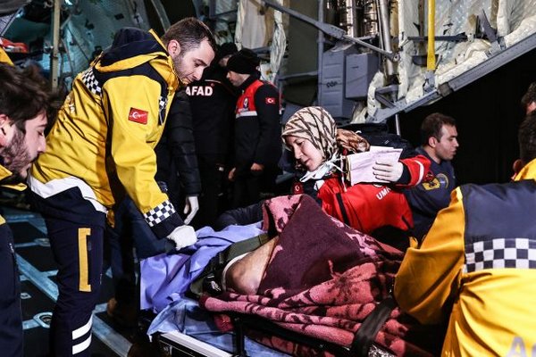В Украине создали фонд помощи гражданам, которые пострадали из-за землетрясения в Турции