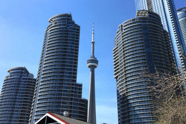 Школьный совет Торонто первым в Канаде признал кастовую дискриминацию