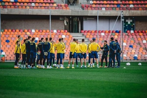Ротань назвал состав молодежной сборной Украины на матчи с Данией и Италией