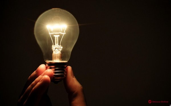 В Киеве и еще пяти областях могут начаться отключения света при росте потребления энергии
