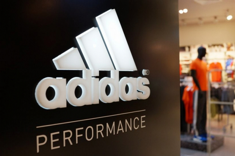Чистая прибыль Adidas с начала года увеличилась на 40%