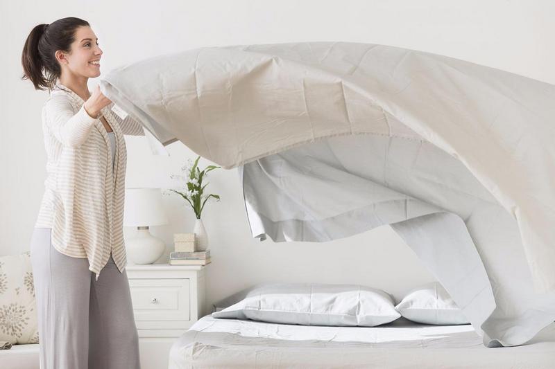 Как часто нужно стирать постельное белье — ученые