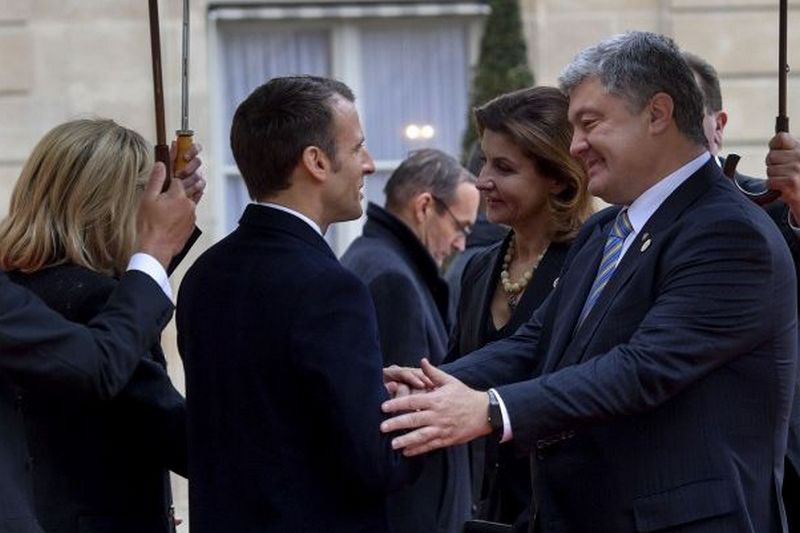 Порошенко с лидерами стран мира принял участие в торжествах в Париже