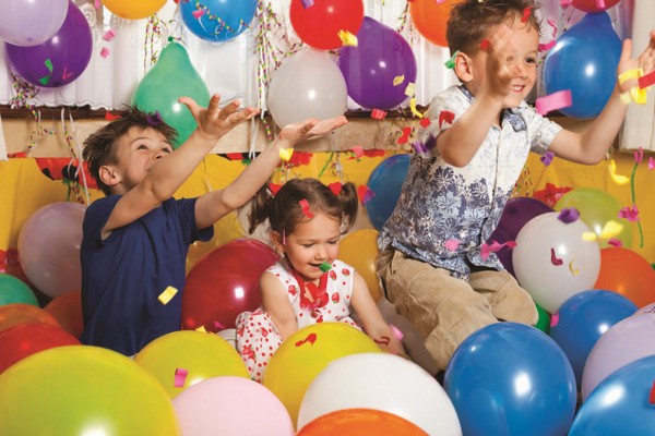 Гелиевые шарики для мальчика: как они могут сделать день особенным