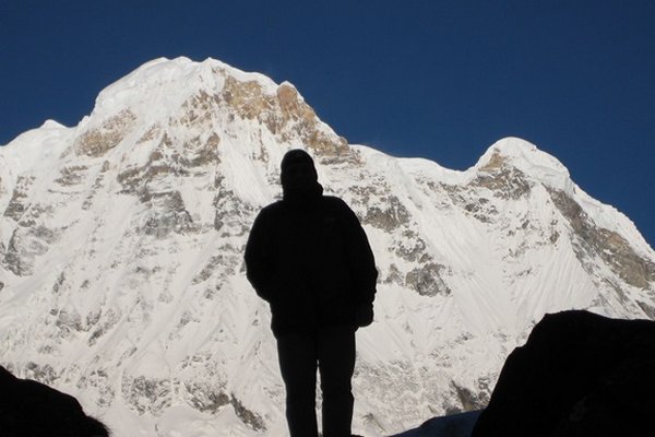 На десятой по высоте горе в мире Аннапурна погиб известный альпинист