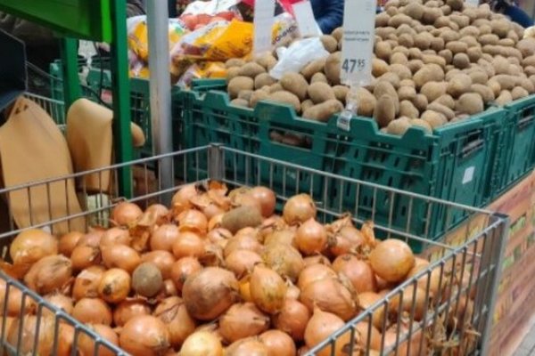 В Украине цены на лук взлетели в три раза: во сколько покупателям обойдется кг 